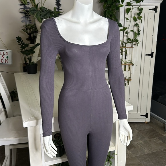 XS bodysuit, greyish slight purple stretchy - Picture 2 of 7